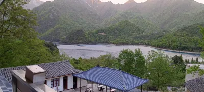 Tianchi Longju Homestay
