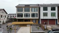 Longhushan Xifeng She Homestay