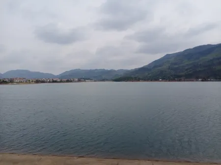 Qingyue Yaju (Xishang Taohuayuan)