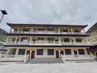 Baima Yueke Boutique Homestay