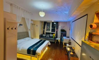 Yuexin Boutique Stay (Wanda Plaza Normal University)