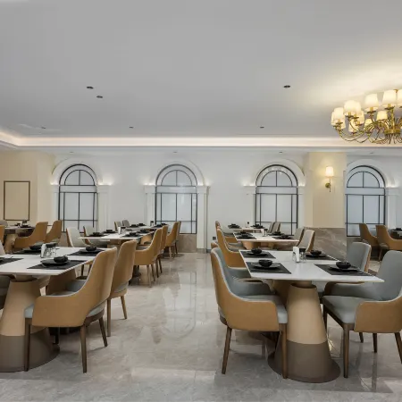 Vienna International Hotel (Jimsar Branch)