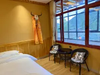Zhuoni Herdsmen Tribe Homestay