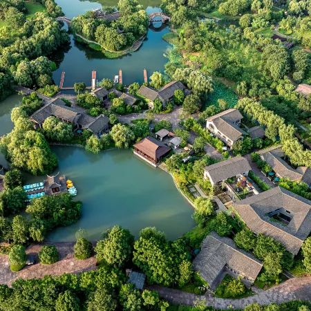 Yunhe Yebao Hotel (Shaoxing Olympic Sports Center Branch)