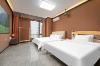 Fenglan Yasu Boutique Homestay (Zibo Wanda Guangchang)