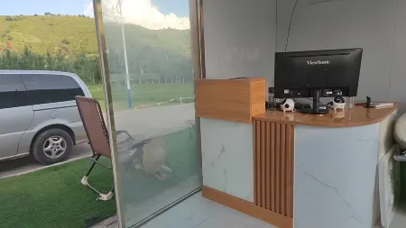 Fuyang Capsule Hotel Camping Hotel (Laiyuan Qishan) Отели в г. Лайюань