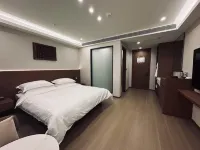 Anshun Guiyu Hotel (Anshun Ancient City Gufu Street)