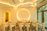 Memories by the Sea Resort Hotel - بار