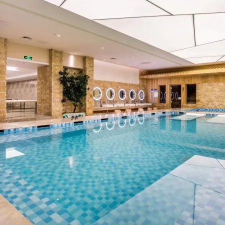 Grand Madison Chengde Summer Resort