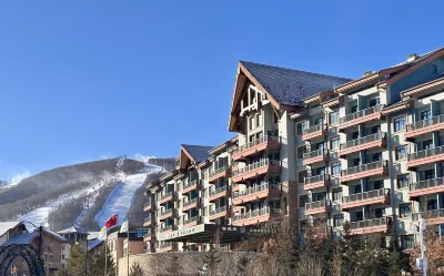 Ski and Suites at Thaiwoo Resort Hotel a 