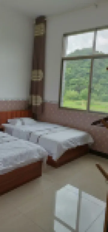 Yongzhou Shoulong Bridge Inn