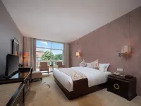 Yinfeng Holiday Resort Hotels near Xikou-Tengtou Scenic Area