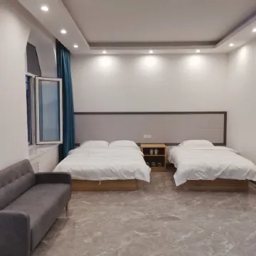 Fenglin County Jiahe Holiday Hotel