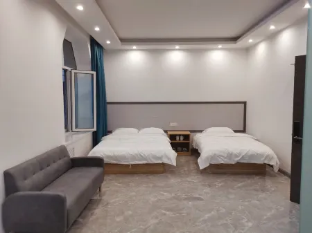 Fenglin County Jiahe Holiday Hotel Отели рядом с достопримечательностью «Wuying Highway Passenger Transport Terminal»