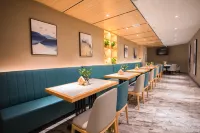 H Hotel (Taiyuan South Railway Station, Shanxi University)
