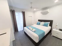 The Shores Holiday Apartments