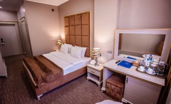 Grand Sapphire Hotel