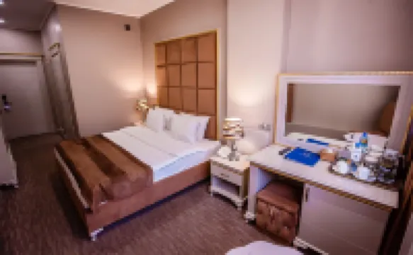 Grand Sapphire Hotel โรงแรมใกล้Museum of Musical Instruments