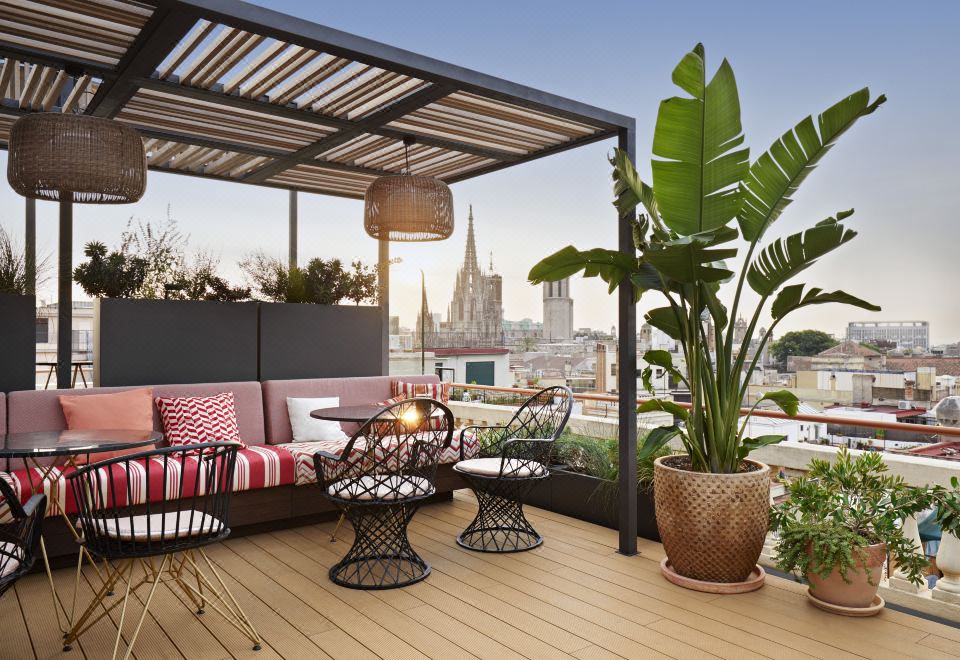 1. Kimpton ..