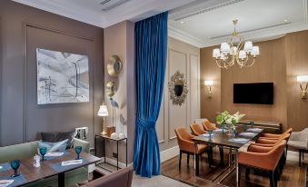 Chekhoff Hotel Moscow Curio Collection by Hilton