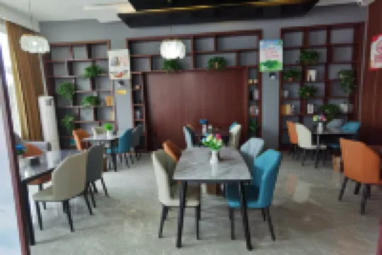 Mushang film Hotel