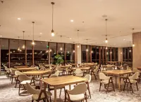 Guangzhou Binyue International Apartment (Sanxi Subway Station Branch)