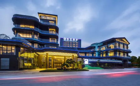 linjiang hotel Отели рядом с достопримечательностью «Danfu Courtyard»