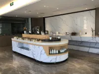 โรงแรมกวนซานเยว่ เส้าอู๋ - พร้อมอาหารเช้า
