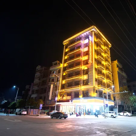 Baiyue Hotel Dongxing