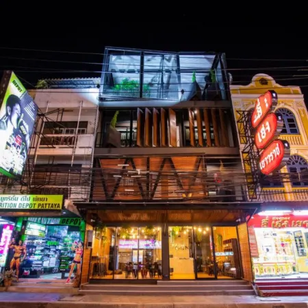 Kaen Hostel Pattaya