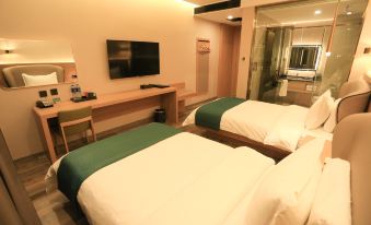 Tiffany Zhenxuan Hotel (Songshan hospital branch of Chifeng high speed railway station)