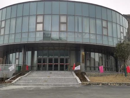 Quanzhou Tianhu Chaping Hotel Отели в г. Цюаньчжоу