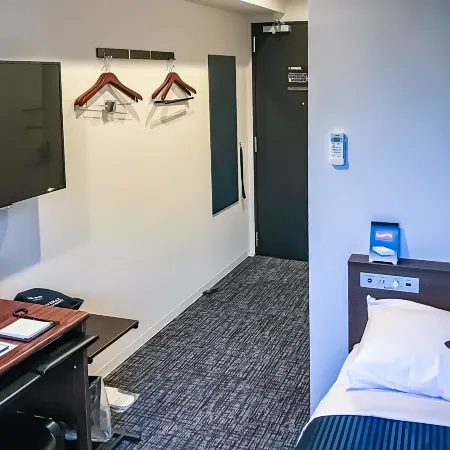 HOTEL LiVEMAX Nagoya Sakuradoriguchi Отели рядом с достопримечательностью «Станция Nagoya»