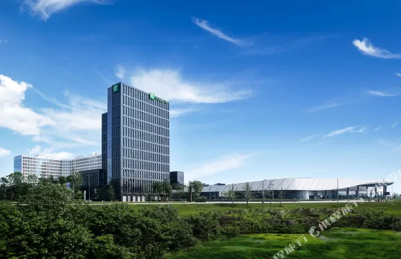 成都秦皇假日酒店（西博城店）