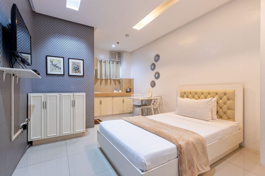 Baymont Suites & Residences Hotels in Paranaque