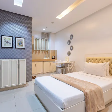 Baymont Suites & Residences Отели рядом с достопримечательностью «Gabriel "Flash" Elorde Museum»