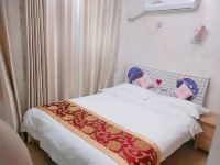 逸家酒店式公寓(长沙县黄花国际机场店) - 温馨大床房
