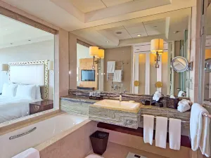 Fairmont Yangcheng Lake