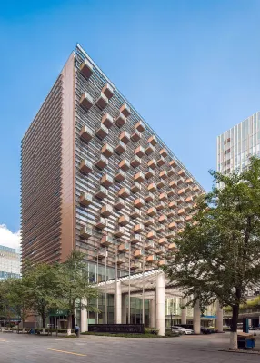 Howard Johnson IFC Plaza Ningbo Hotels in East New City/International Convention Center