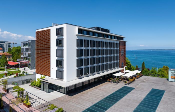 Lake Geneva Hotel