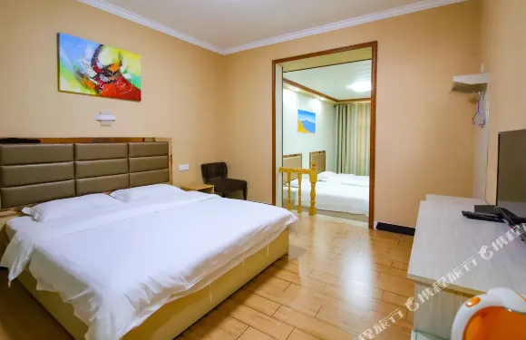 楓雅輕居（神農架木魚旅遊集散中心店）