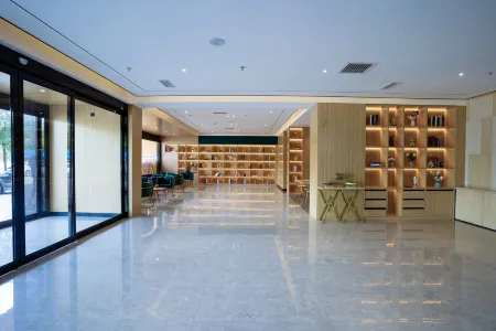 Starway Hotel (Wenxi Swimming Pool) Отели в г. Вэньси