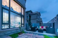 Xiangshan Huangjia Bieyuan Hotels near Donghai Banbianshan Tourist Holiday Resort