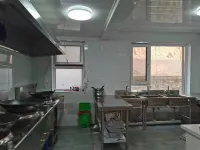 Fengcheng Juxiange Hot Spring Homestay