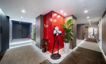 Kunming Lanwan Smart Hotel