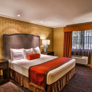 Tuscany Suites & Casino Отели рядом с достопримечательностью «Лас Вегас Стрип»