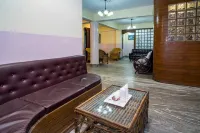 Magpie Mall Road Residency - Mg Marg - 3 Sao