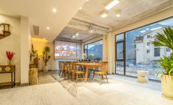 Yunshang grassland anjimamba B & B