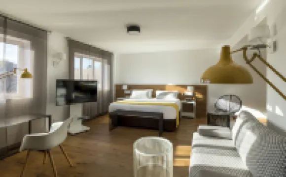 ラファエルホテルス アトーチャ