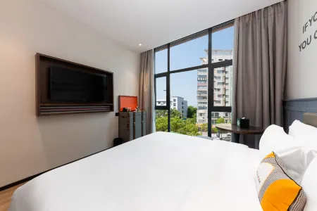 City Comfort Premier Hotel (Daye North Station Qilijie Road)